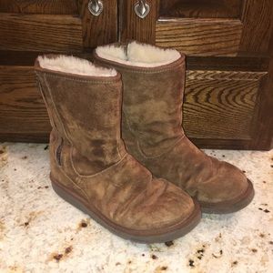 Ugg boots brown